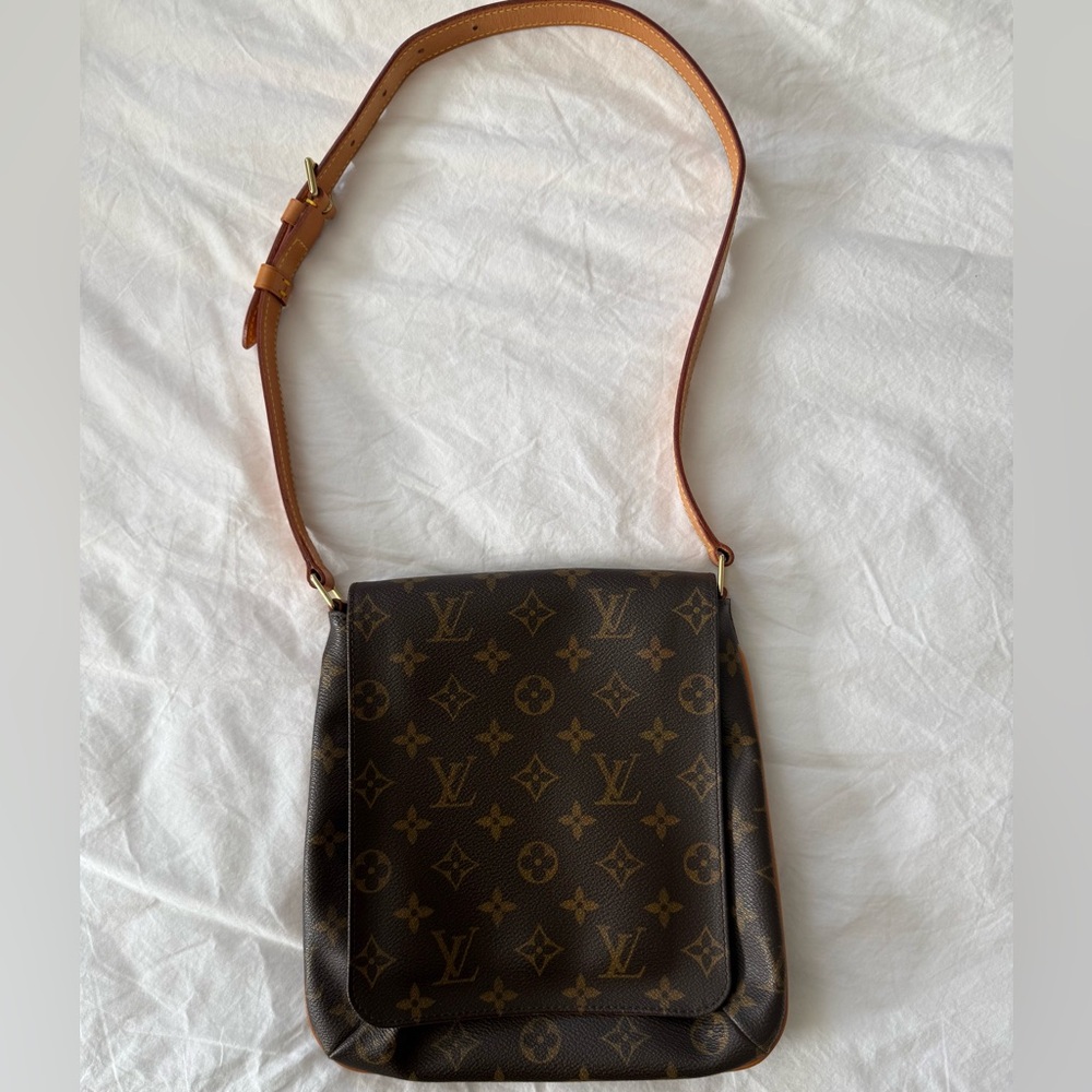 AUTHENTIC Louis Vuitton Musette Salsa Monogram Purse Shoulder Bag